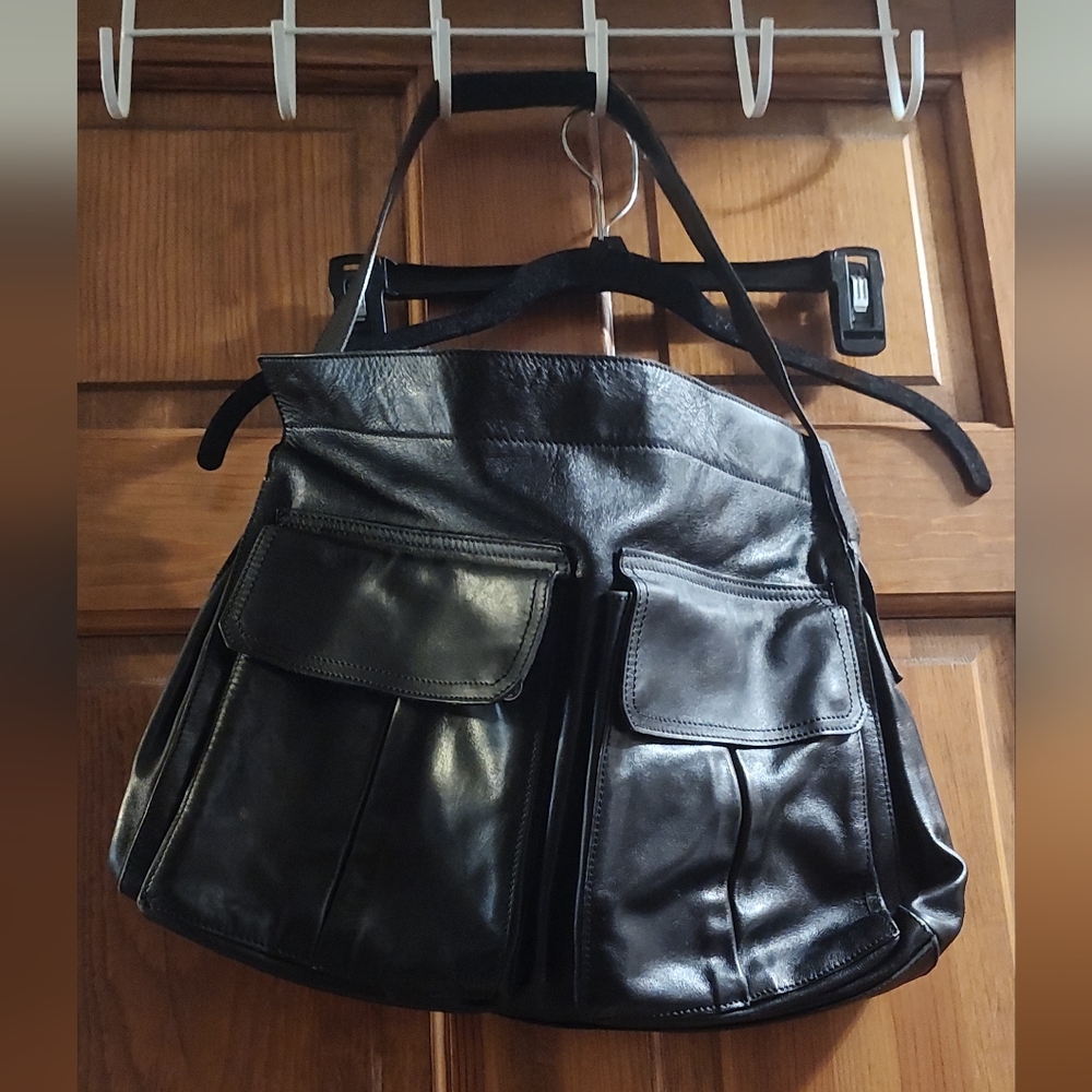 Carla G black purse